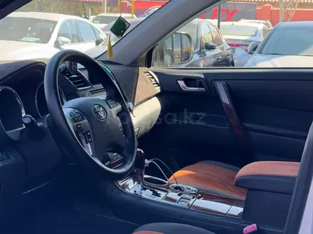Toyota Highlander 2013 года за 12 400 000 тг. в Шымкент – фото 4