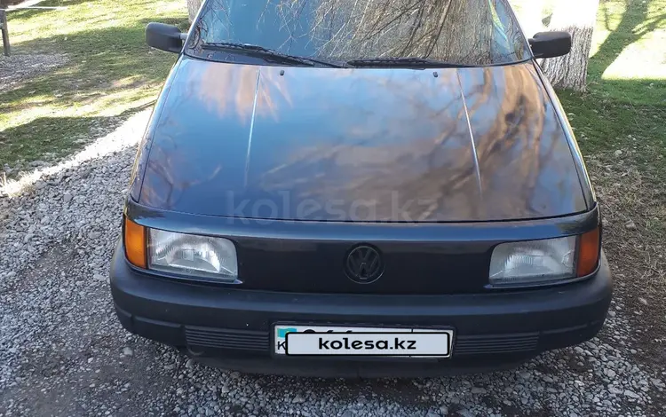 Volkswagen Passat 1993 годаүшін1 700 000 тг. в Ленгер