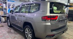 Toyota Land Cruiser 2022 года за 51 300 000 тг. в Алматы – фото 3