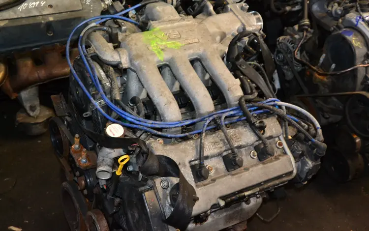 Двигатель Mazda 2.0 24V KF Инжектор Трамблер за 300 000 тг. в Тараз