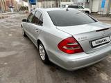 Mercedes-Benz E 320 2002 года за 5 200 000 тг. в Астана