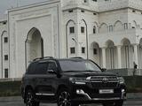 Toyota Land Cruiser 2008 годаfor16 800 000 тг. в Шымкент