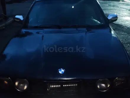 BMW 525 1991 года за 1 000 000 тг. в Усть-Каменогорск – фото 2