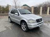 Mercedes-Benz ML 320 1999 года за 3 000 000 тг. в Атырау