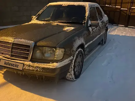 Mercedes-Benz E 230 1990 года за 1 700 000 тг. в Тараз – фото 6