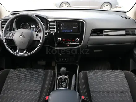 Mitsubishi Outlander 2020 года за 10 990 000 тг. в Астана – фото 8