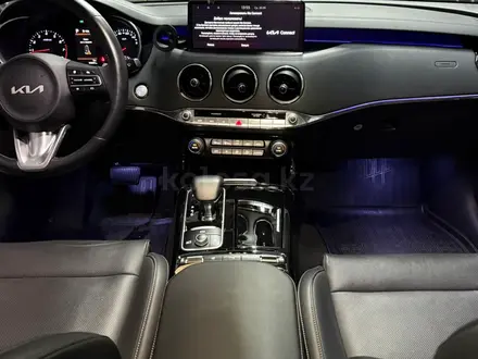 Kia Stinger 2022 года за 17 200 000 тг. в Алматы