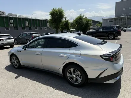 Hyundai Sonata 2024 года за 11 300 000 тг. в Алматы – фото 11