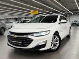 Chevrolet Malibu 2021 года за 10 390 000 тг. в Алматы