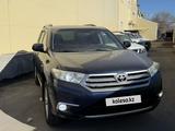 Toyota Highlander 2013 года за 12 500 000 тг. в Костанай