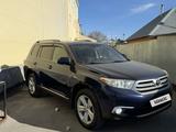 Toyota Highlander 2013 года за 12 500 000 тг. в Костанай – фото 2