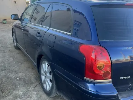 Toyota Avensis 2005 года за 4 000 000 тг. в Атырау