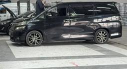 Toyota Vellfire 2009 года за 12 500 000 тг. в Шымкент – фото 2