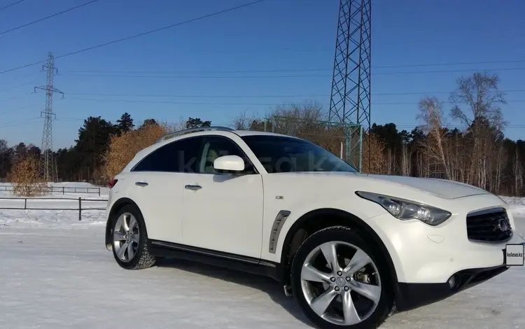 Infiniti FX35 2008 года за 9 500 000 тг. в Актау