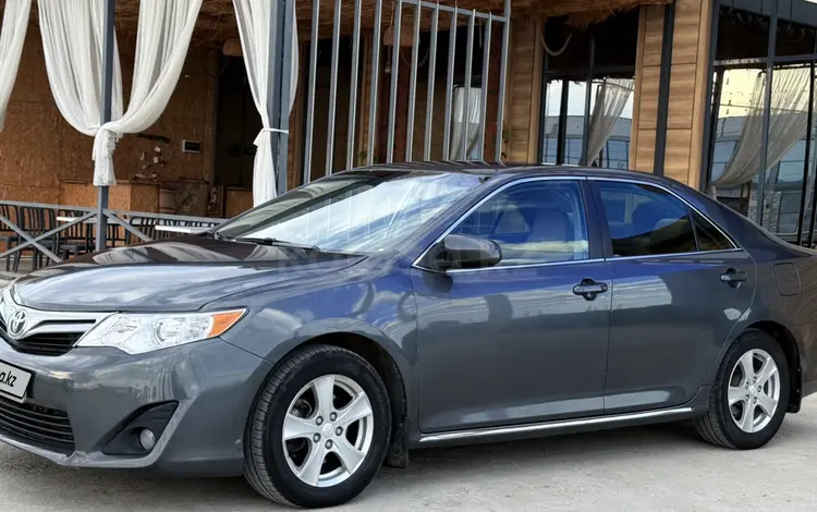 Toyota Camry 2012 годаүшін7 400 000 тг. в Атырау