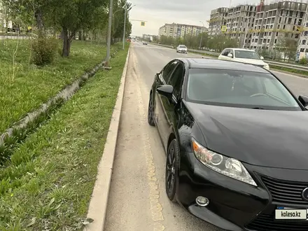 Lexus ES 300h 2014 года за 7 100 000 тг. в Алматы – фото 13