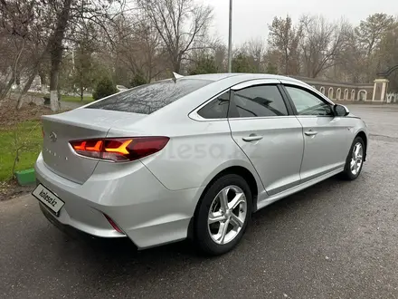 Hyundai Sonata 2021 года за 9 300 000 тг. в Шымкент – фото 3