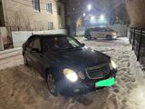 Mercedes-Benz E 200 2008 года за 5 500 000 тг. в Астана