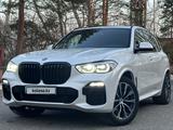 BMW X5 2019 года за 29 300 000 тг. в Алматы – фото 2