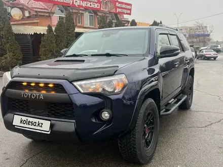 Toyota 4Runner 2020 года за 23 400 000 тг. в Алматы