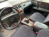 Mercedes-Benz E 240 1998 года за 2 450 000 тг. в Астана – фото 4