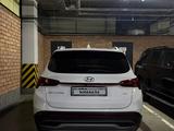 Hyundai Santa Fe 2023 годаүшін15 500 000 тг. в Астана