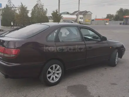 Toyota Carina E 1994 года за 1 700 000 тг. в Сарыкемер – фото 2