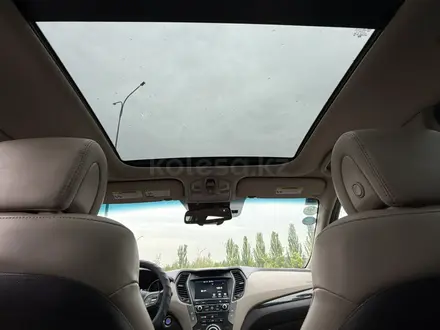 Hyundai Santa Fe 2018 года за 9 700 000 тг. в Алматы – фото 7