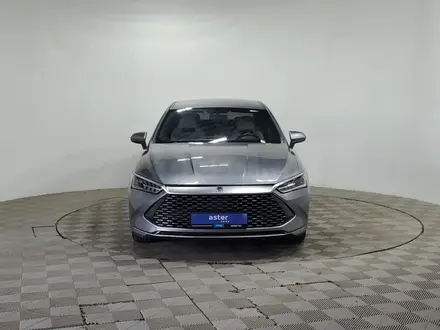 BYD Qin 2023 года за 6 590 000 тг. в Алматы – фото 2