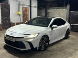 Toyota Camry 2024 года за 14 200 000 тг. в Алматы