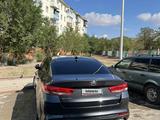 Kia Optima 2016 года за 6 300 000 тг. в Караганда – фото 2