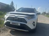 Toyota RAV4 2021 годаүшін15 500 000 тг. в Петропавловск – фото 3