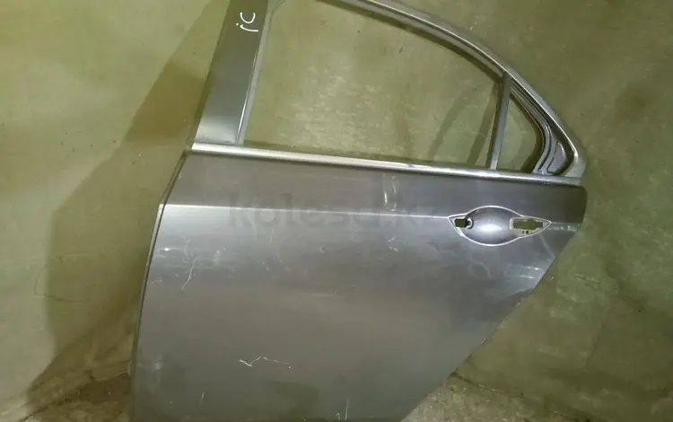 Дверь Хонда Аккорд 8 за 30 000 тг. в Астана