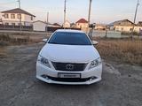 Toyota Camry 2014 годаүшін9 500 000 тг. в Атырау