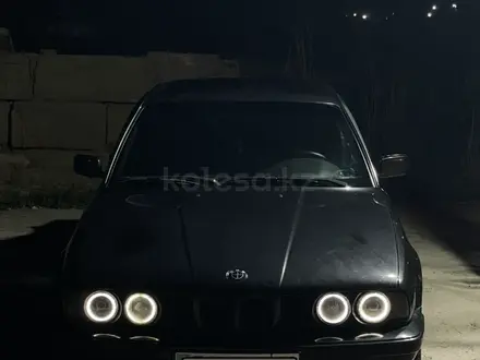 BMW 520 1993 года за 1 850 000 тг. в Жезказган