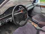 Mercedes-Benz E 220 1993 года за 1 600 000 тг. в Павлодар – фото 5