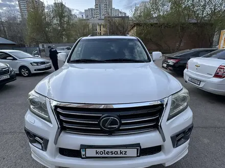 Lexus LX 570 2014 года за 25 000 000 тг. в Астана – фото 14