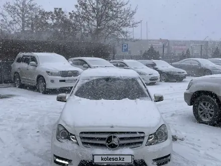 Mercedes-Benz C 180 2013 года за 5 500 000 тг. в Актау – фото 3