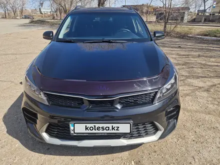 Kia Rio X-Line 2021 года за 9 700 000 тг. в Темиртау – фото 2