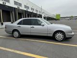 Mercedes-Benz E 230 1996 года за 2 550 000 тг. в Караганда – фото 5