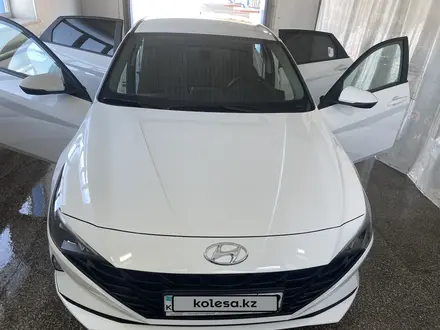 Hyundai Elantra 2023 года за 11 500 000 тг. в Караганда – фото 19