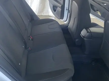 Hyundai Elantra 2023 года за 11 500 000 тг. в Караганда – фото 28
