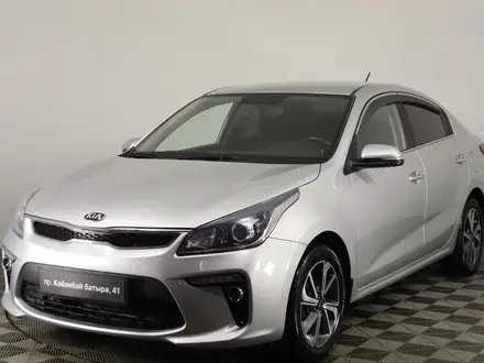 Kia Rio 2019 года за 7 400 000 тг. в Астана