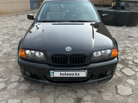 BMW 325 1999 года за 4 000 000 тг. в Актобе