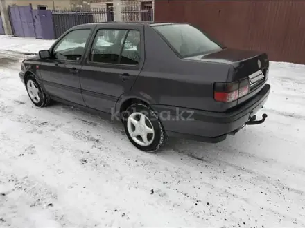 Volkswagen Vento 1993 года за 1 600 000 тг. в Павлодар – фото 14