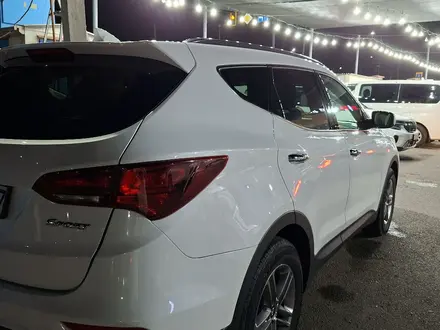 Hyundai Santa Fe 2017 года за 9 800 000 тг. в Шымкент – фото 5