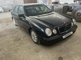 Mercedes-Benz E 200 1997 годаүшін1 200 000 тг. в Кульсары – фото 3