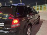 Kia Sorento 2005 года за 3 000 000 тг. в Атырау – фото 2