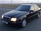 Mercedes-Benz C 180 1995 года за 2 490 000 тг. в Уральск