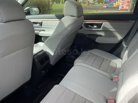 Honda CR-V 2019 года за 13 300 000 тг. в Москва – фото 8